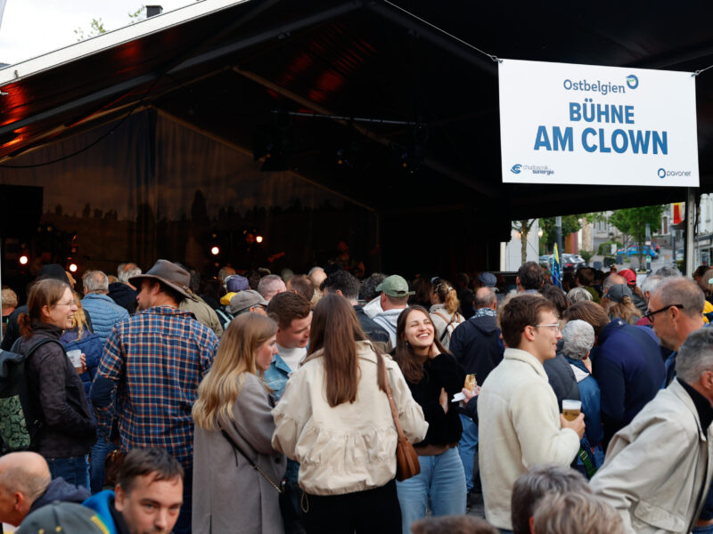 Ostbelgien Bühne Am Clown 2025 (c) Edgar Cürtz