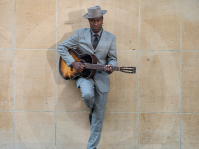pic Bai Kamara Jr solo copyright Michael Chia